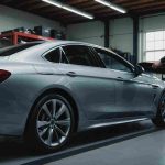 Pourquoi le film vinyle révolutionne-t-il l'esthétique auto ?